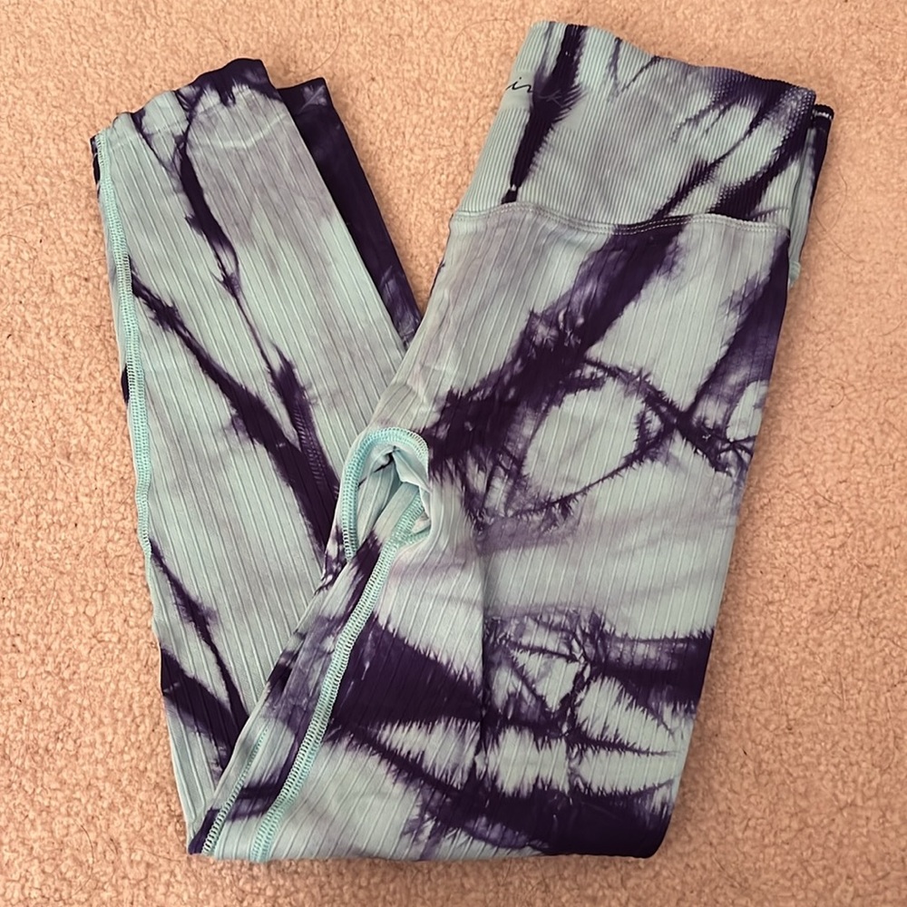 PINK Active Blue Tie Dye Leggings